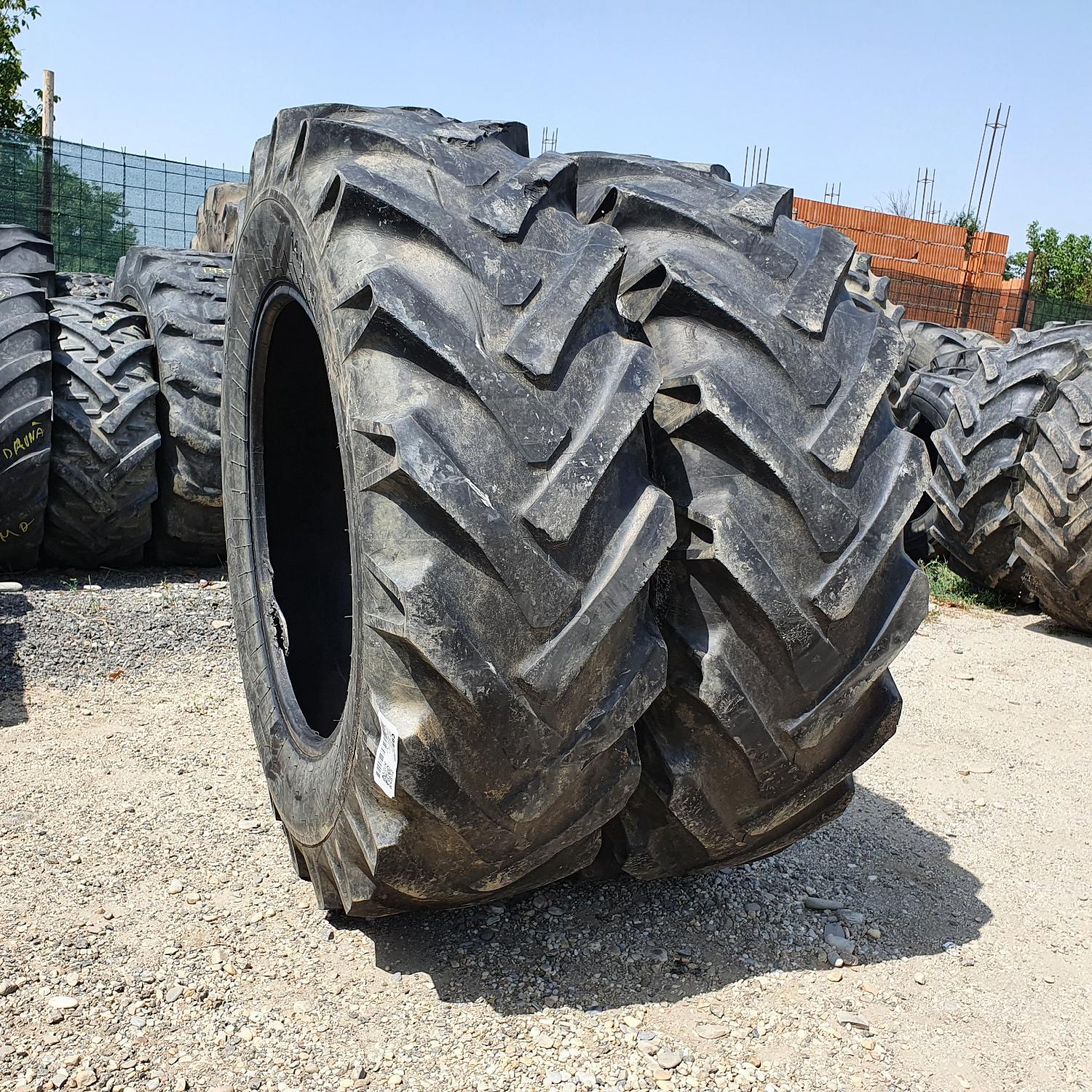  Cauciucuri 14.9-28 (380/85R28) Semperit