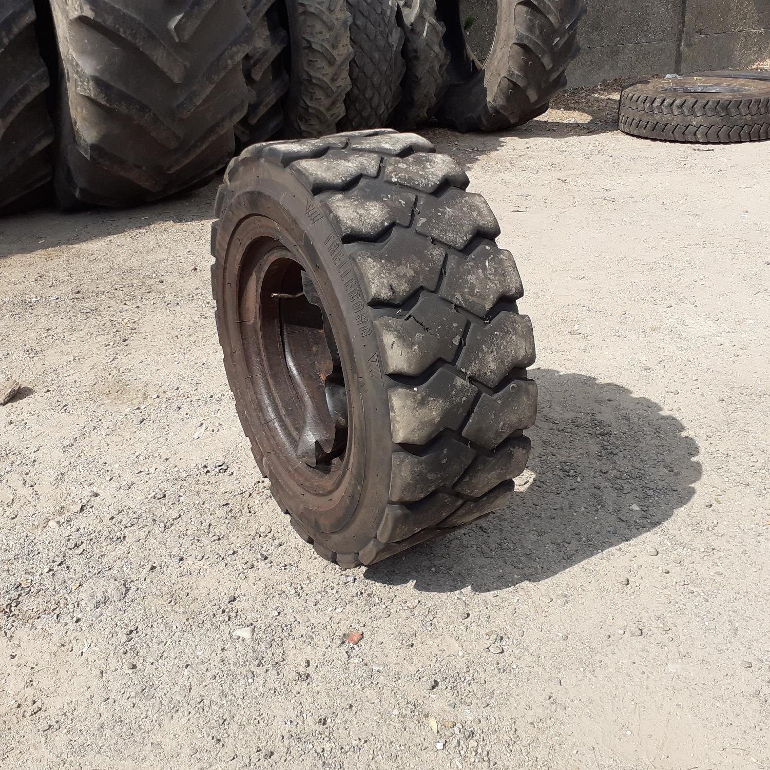  Cauciucuri 300-15  Trelleborg