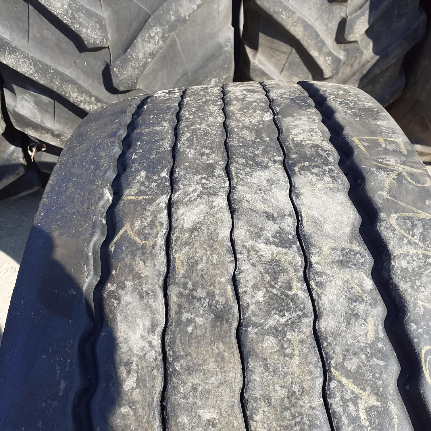  Cauciucuri 385/65R22.5 Michelin