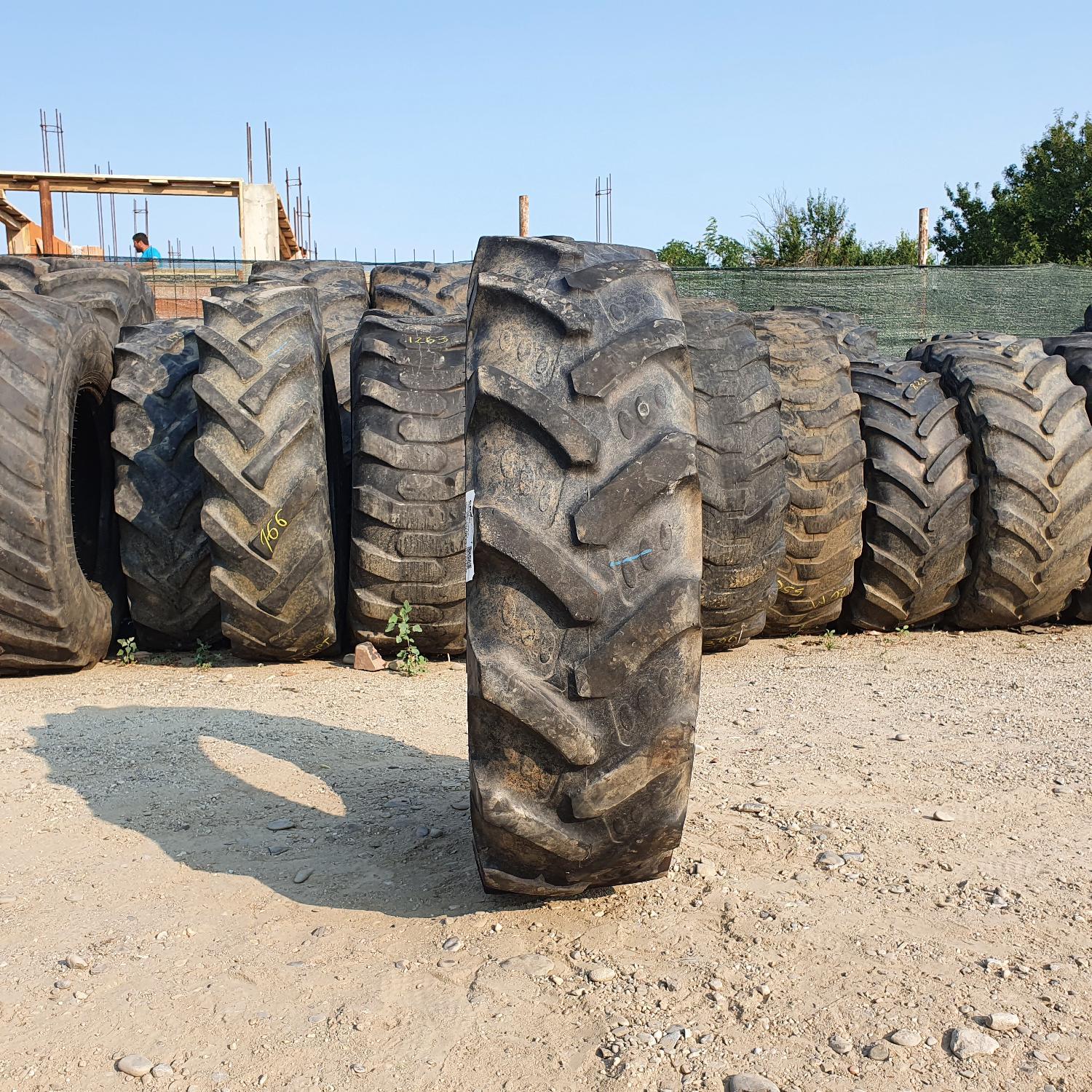  Cauciucuri 280/85R20 (11.2R20) Bkt