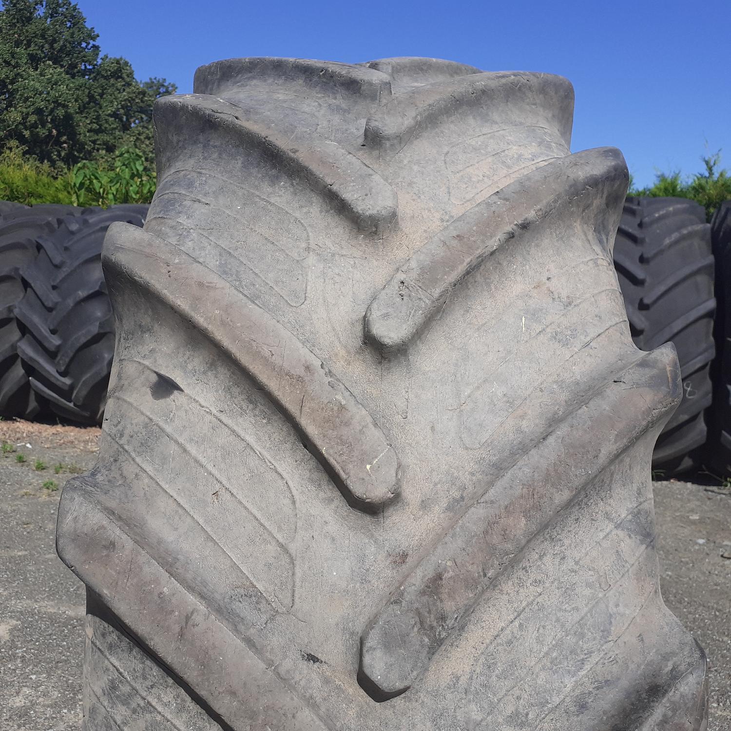  Cauciucuri 480/70R28 Taurus