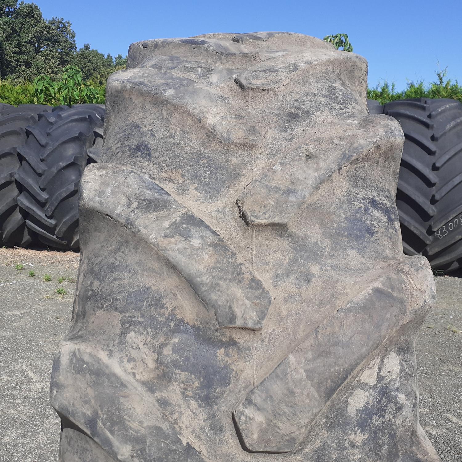  Cauciucuri 14.9R28 (380/85R28) Mitas