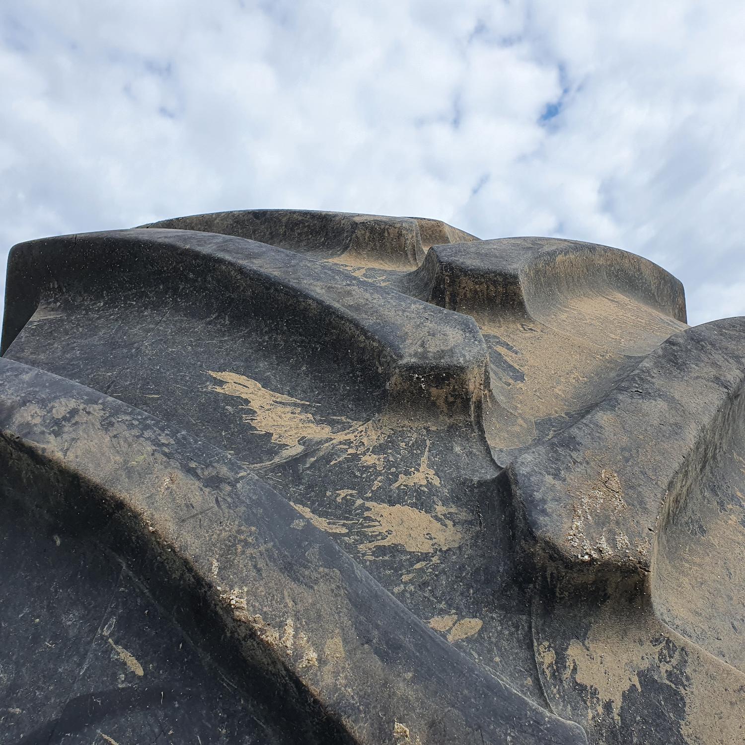  Cauciucuri 900/60R42 Trelleborg