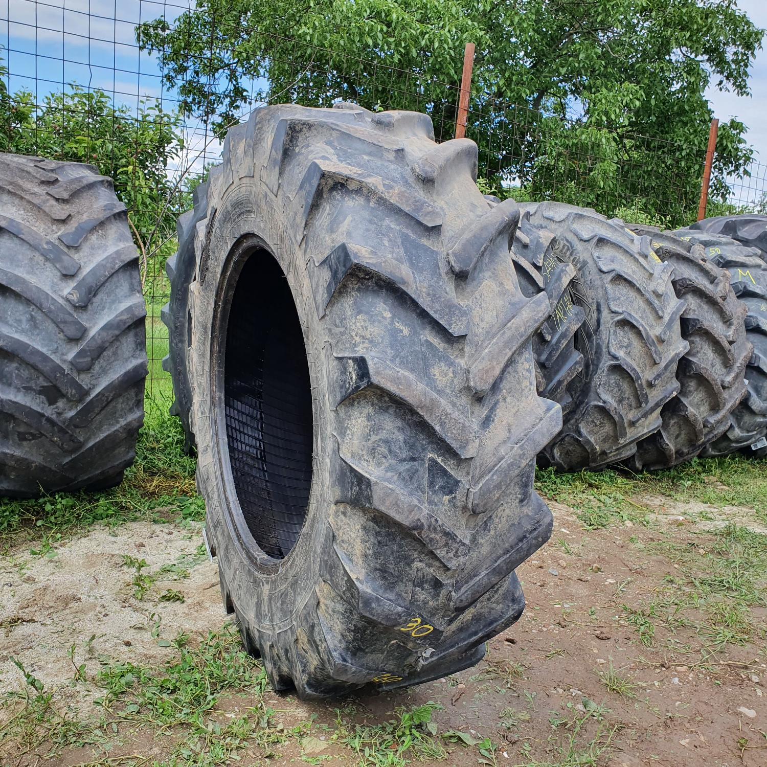  Cauciucuri 14.9R28 (380/85R28) Michelin