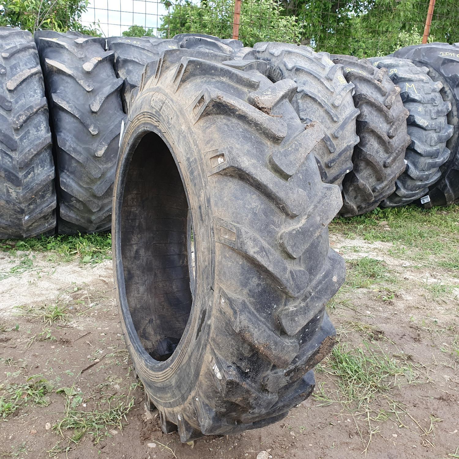  Cauciucuri 12.4-28 (320/85R28) Roadguider