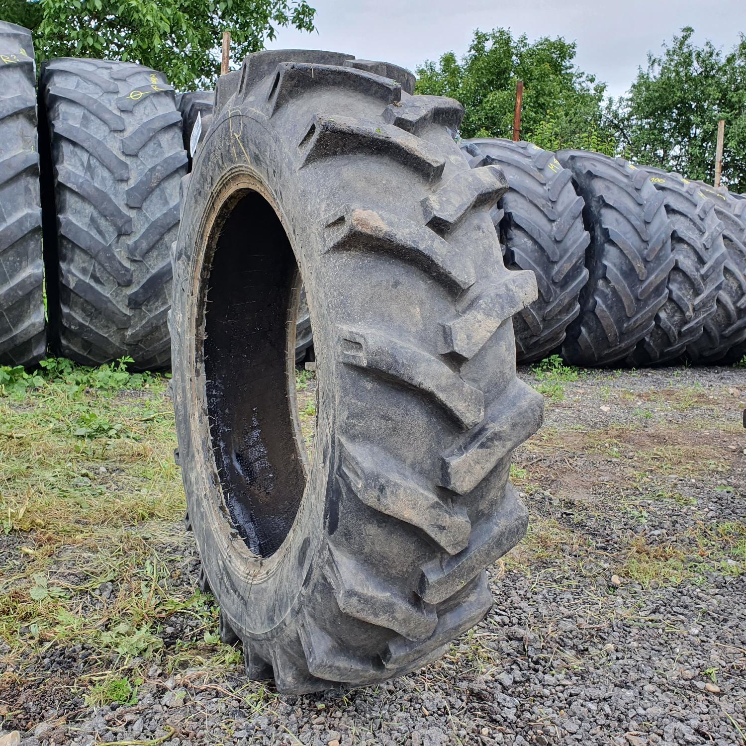  Cauciucuri 12.4-28 (320/85R28) Armour