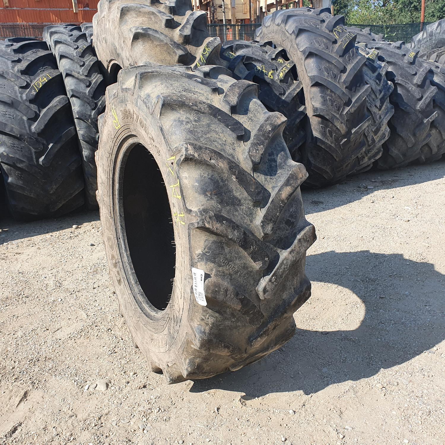  Cauciucuri 380/70R24 Goodyear