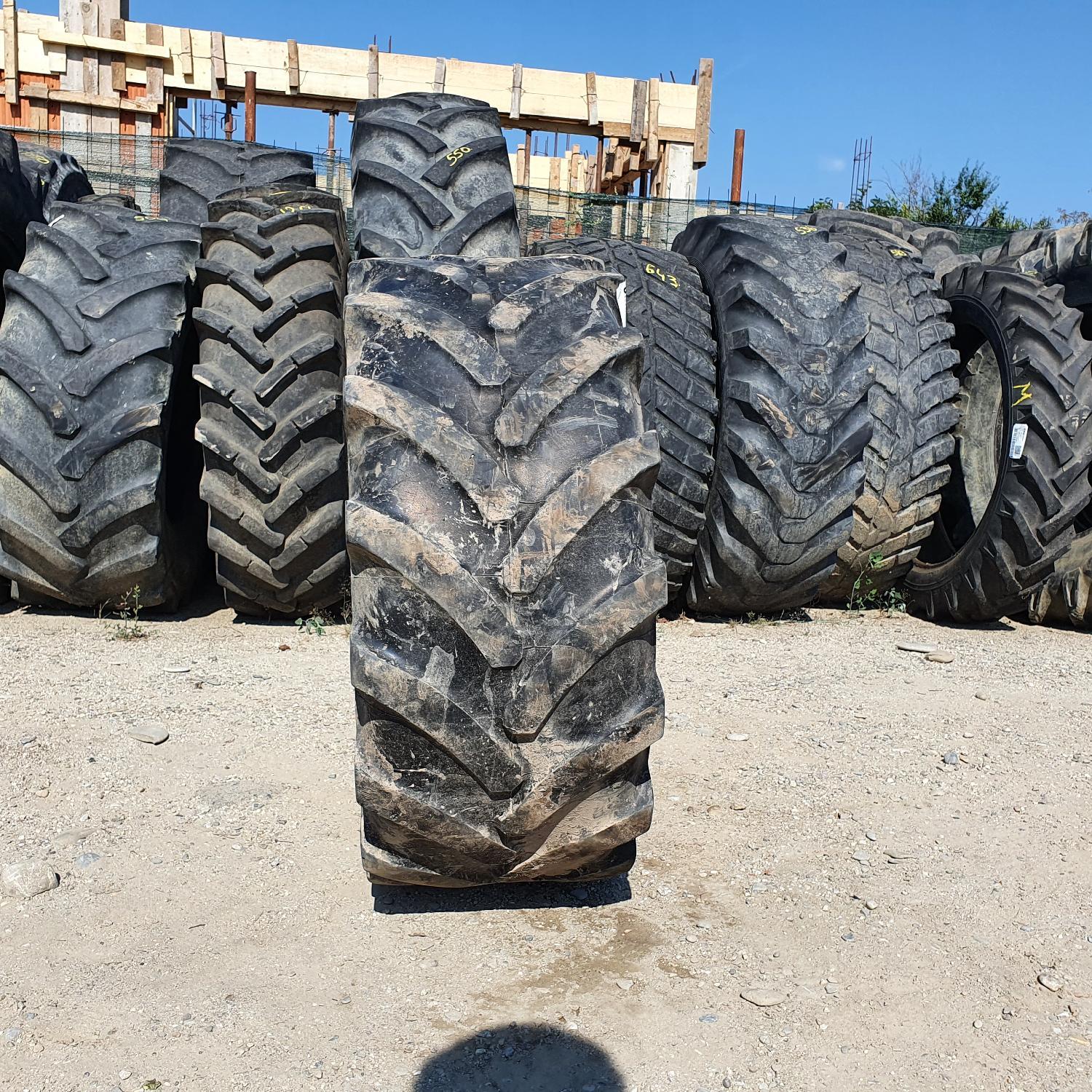  Cauciucuri 320/65R16 Michelin