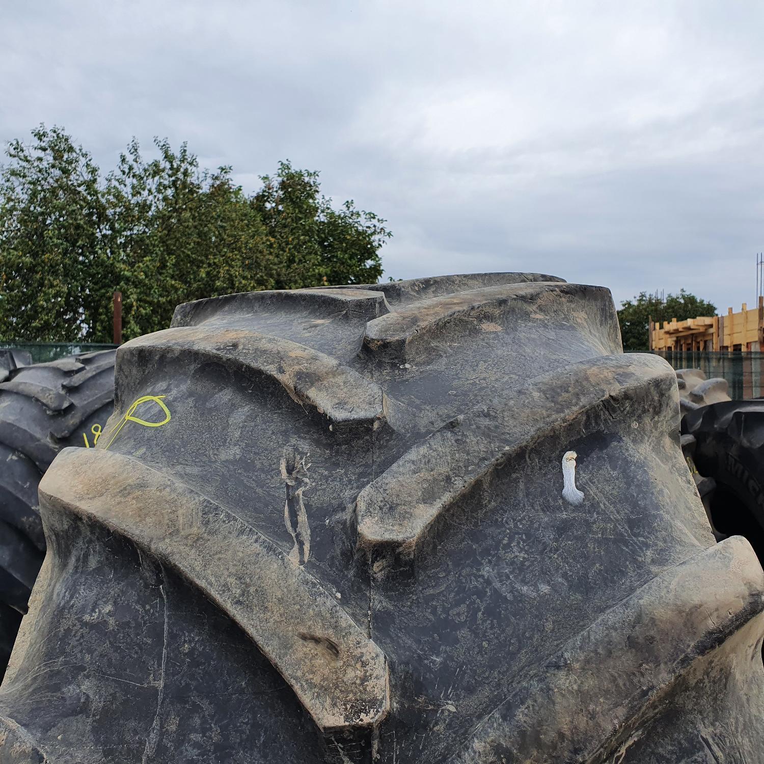  Cauciucuri 600/65R38  Michelin