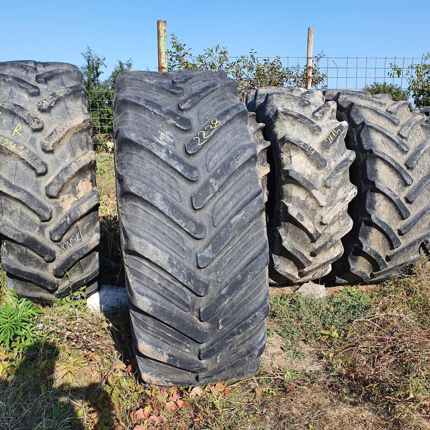  Cauciucuri 600/65R38 Taurus