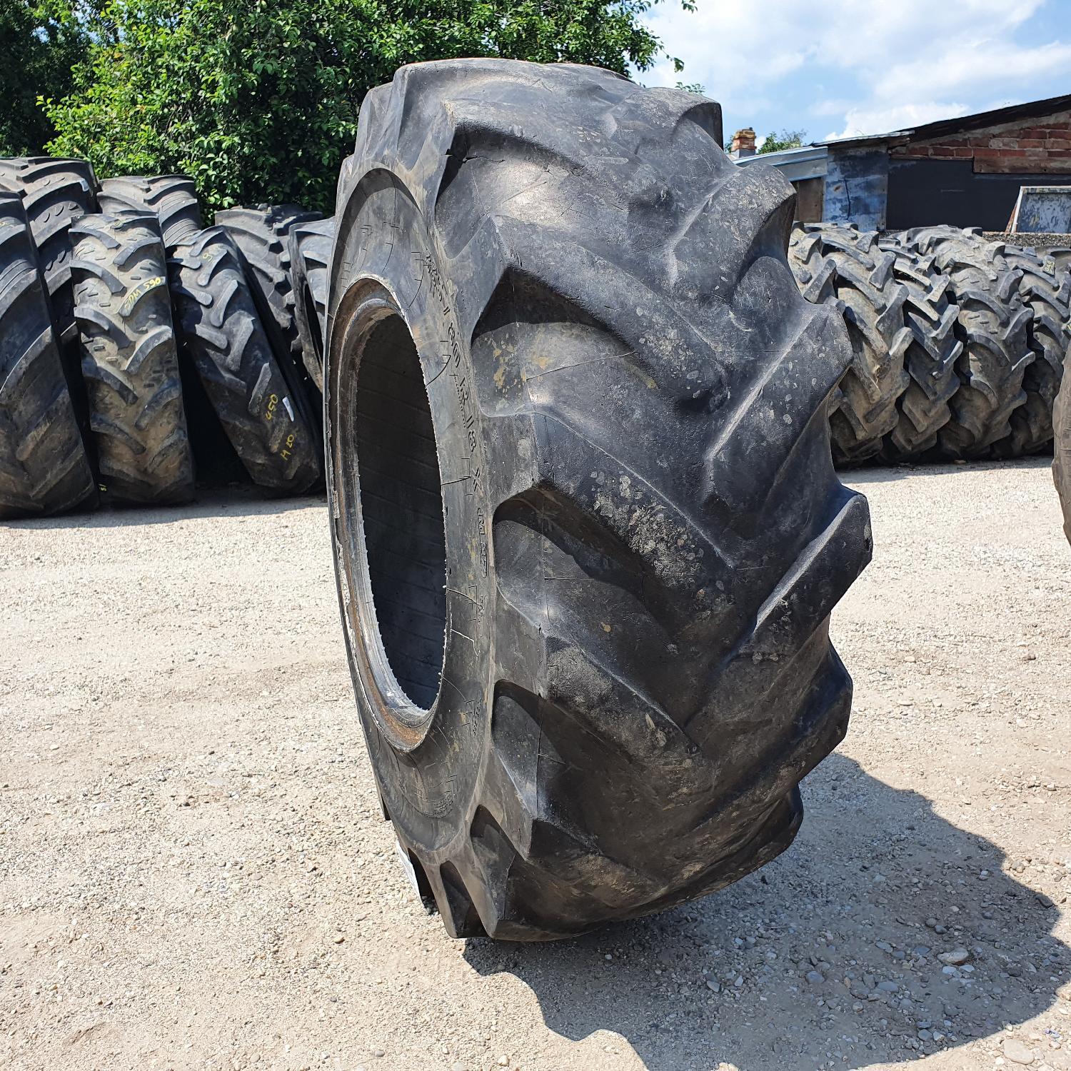  Cauciucuri 335/80R18 Michelin