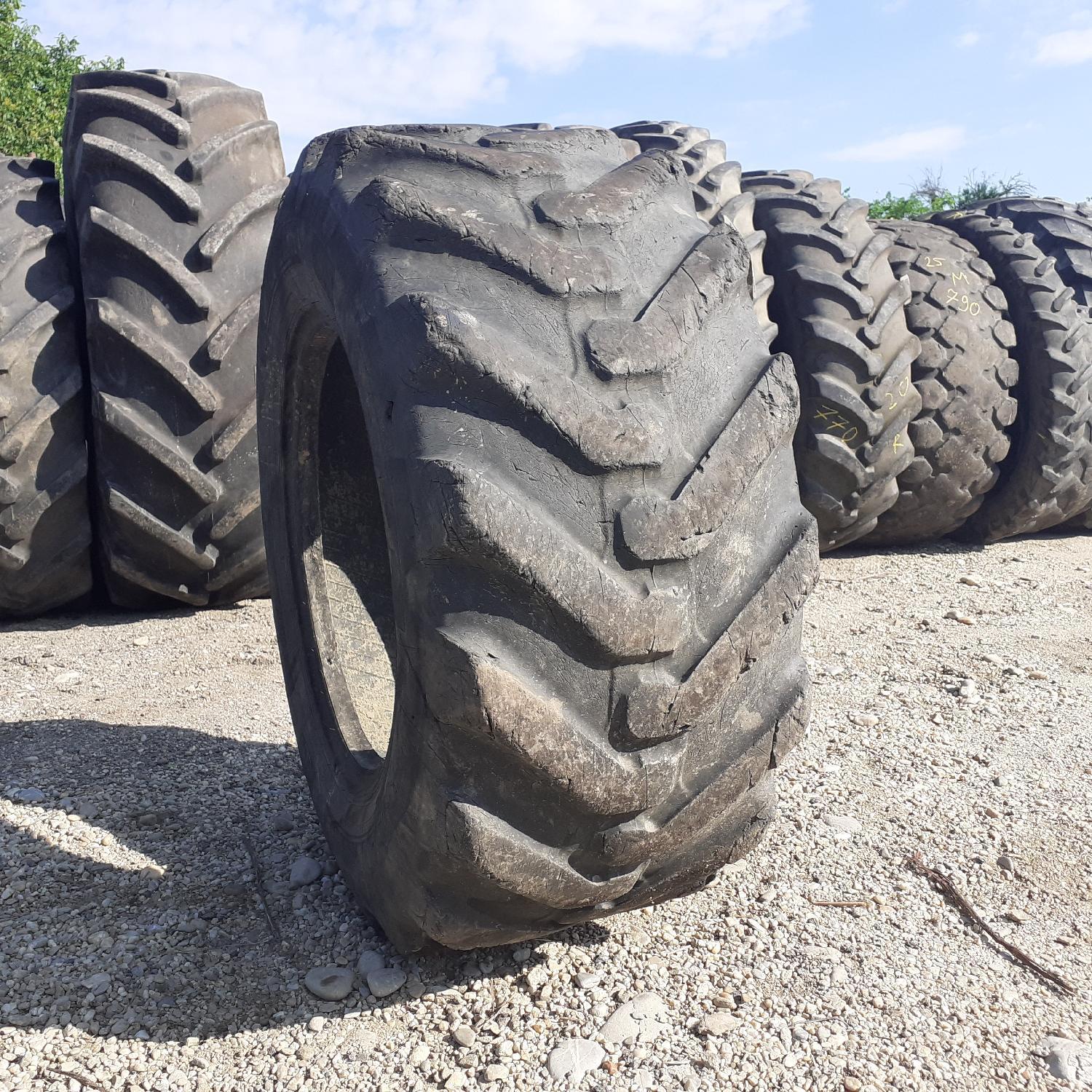  Cauciucuri 460/70-24 Michelin