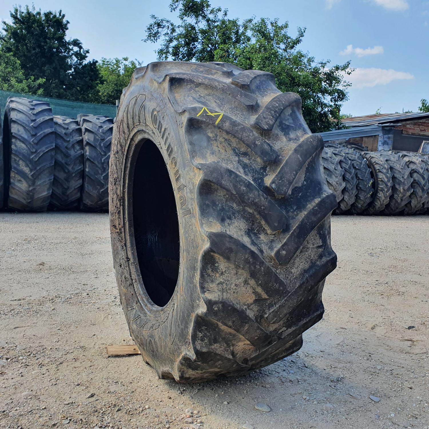  Cauciucuri 440/65R24  Continental