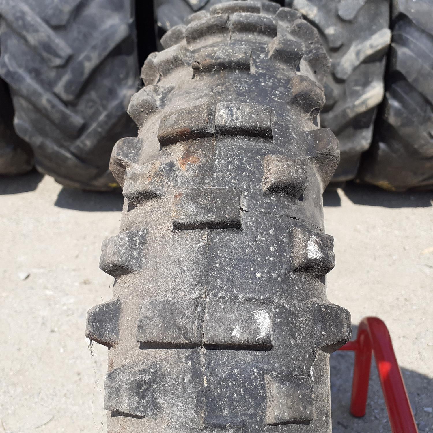  Cauciucuri 140/80-18  Michelin
