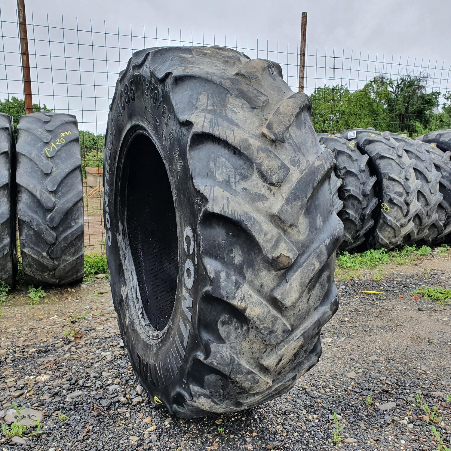  Cauciucuri 340/85R24 Continental