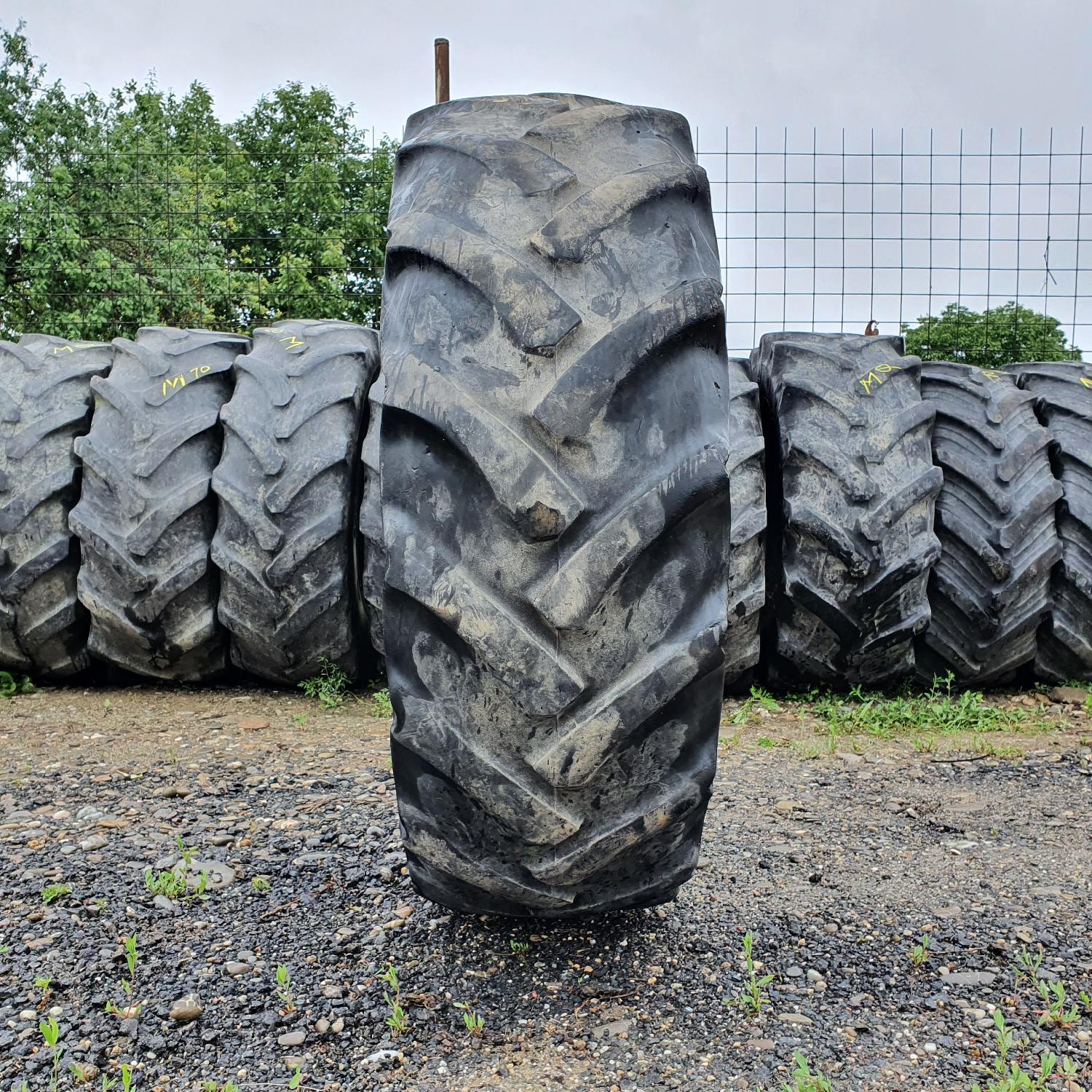  Cauciucuri 340/85R24 Continental