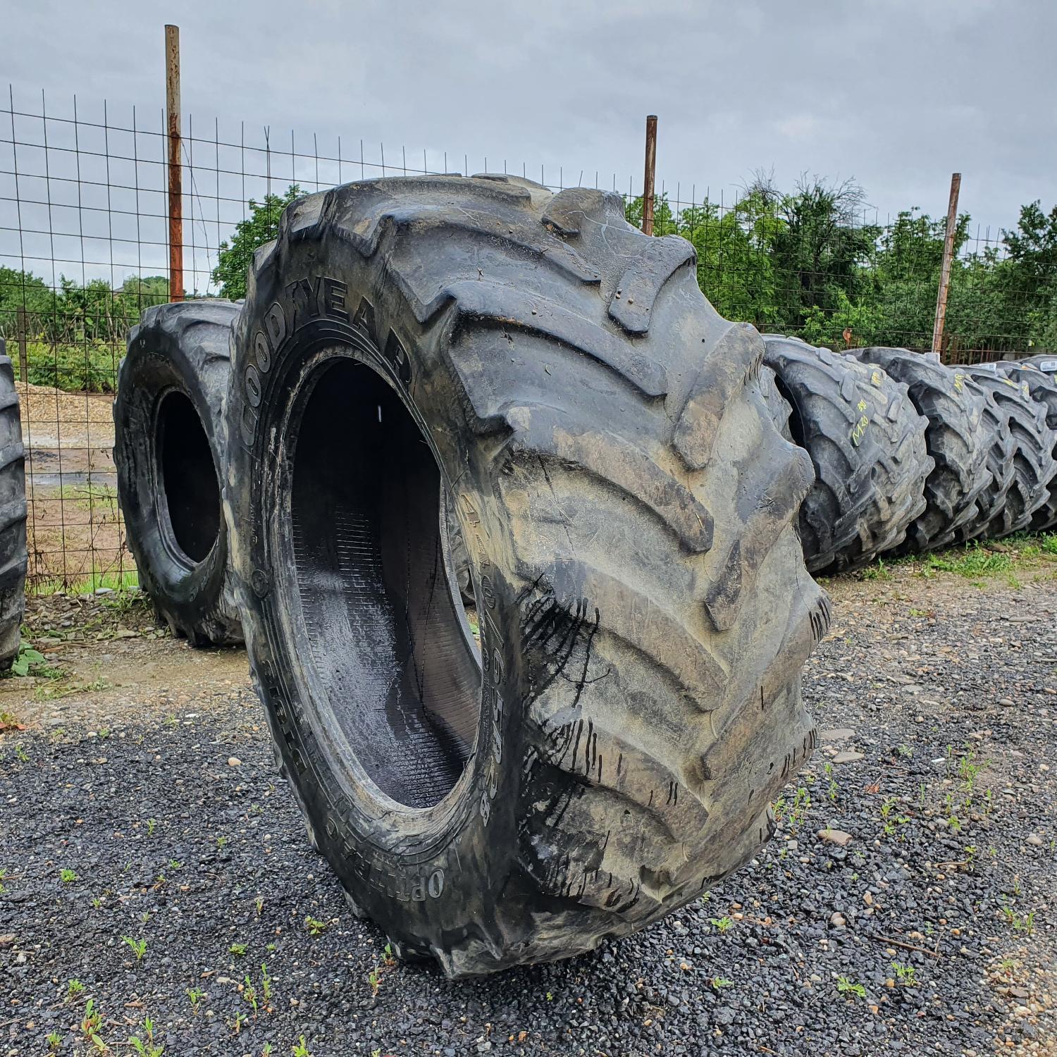  Cauciucuri 440/65R28 Goodyear