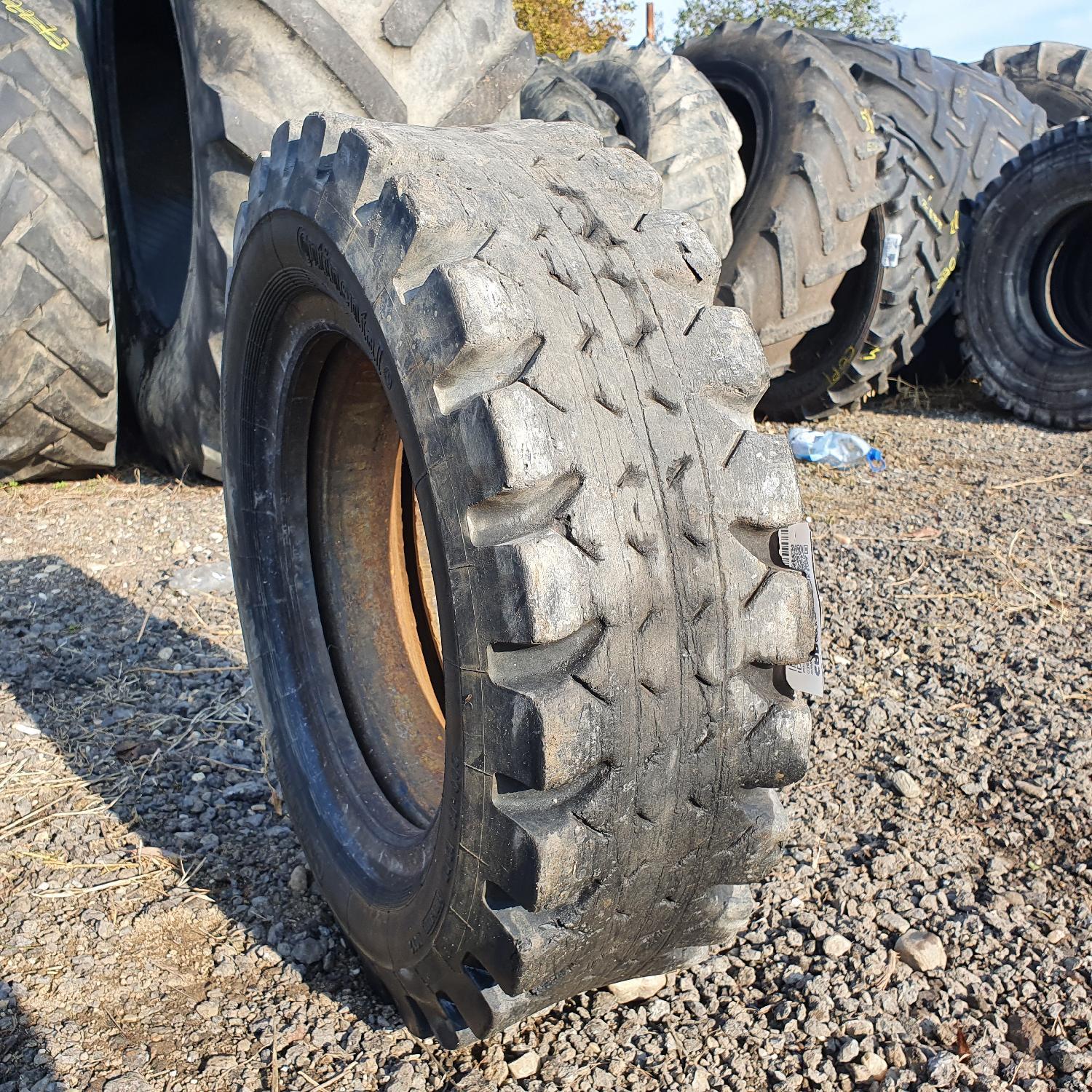  Cauciucuri 200-15  Continental