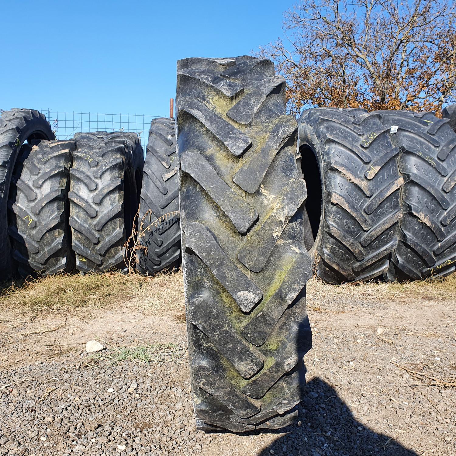  Cauciucuri 12.4-28 (320/85R28) Semperit