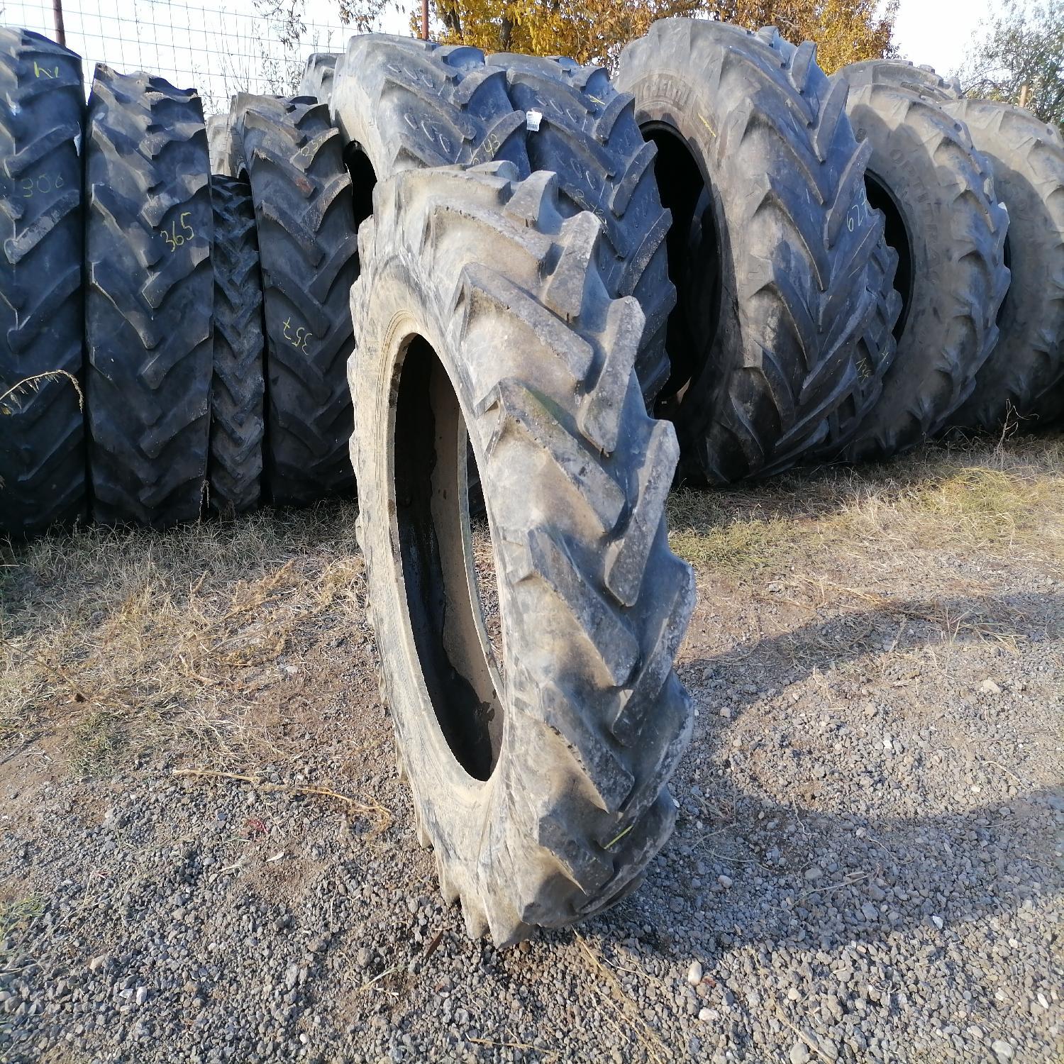  Cauciucuri 12.4-28 (320/85R28) 