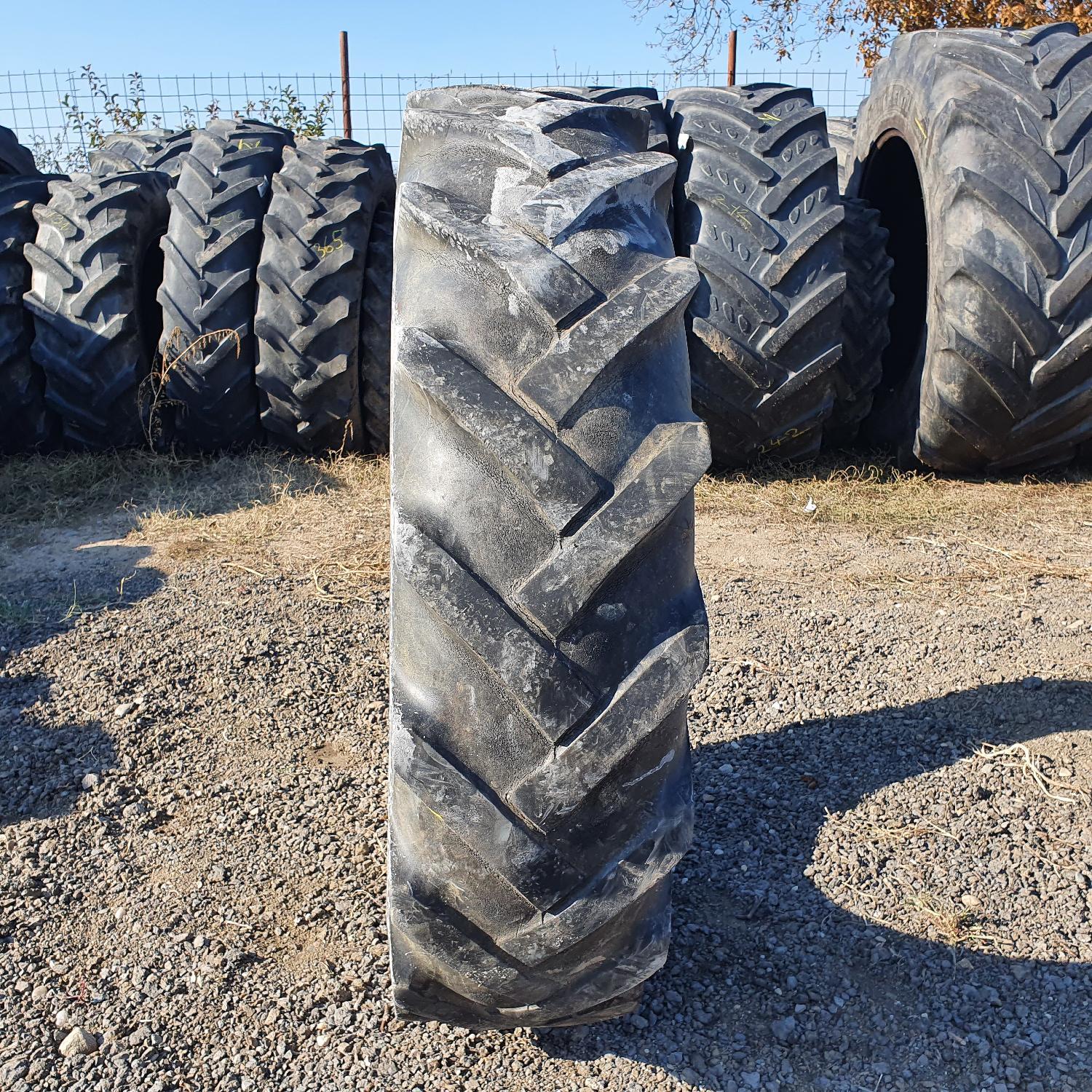  Cauciucuri 12.4-28 (320/85R28) Barum