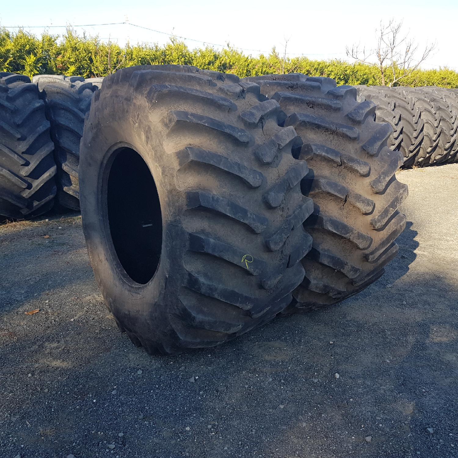  Cauciucuri 30.5-32  Firestone