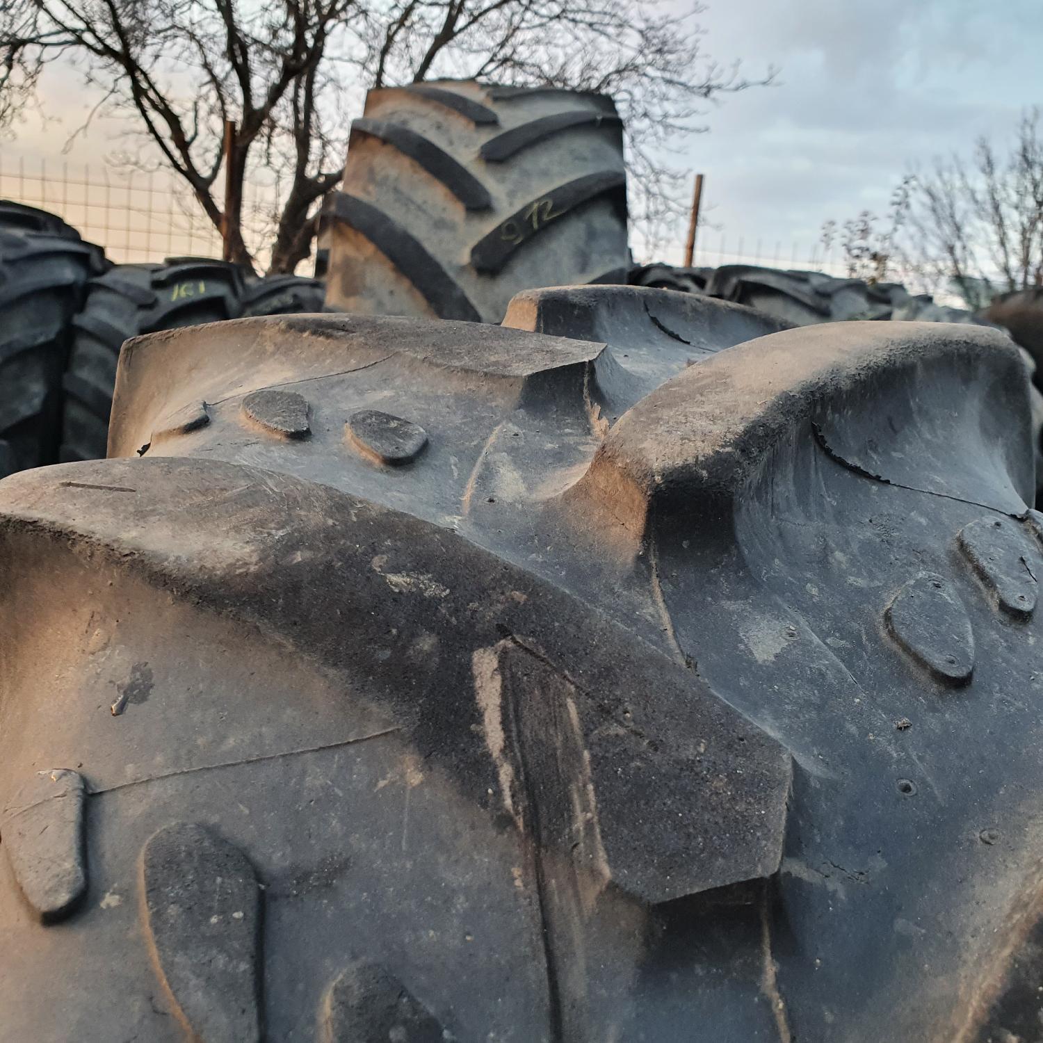  Cauciucuri 340/85R24 (13.6R24) Kleber