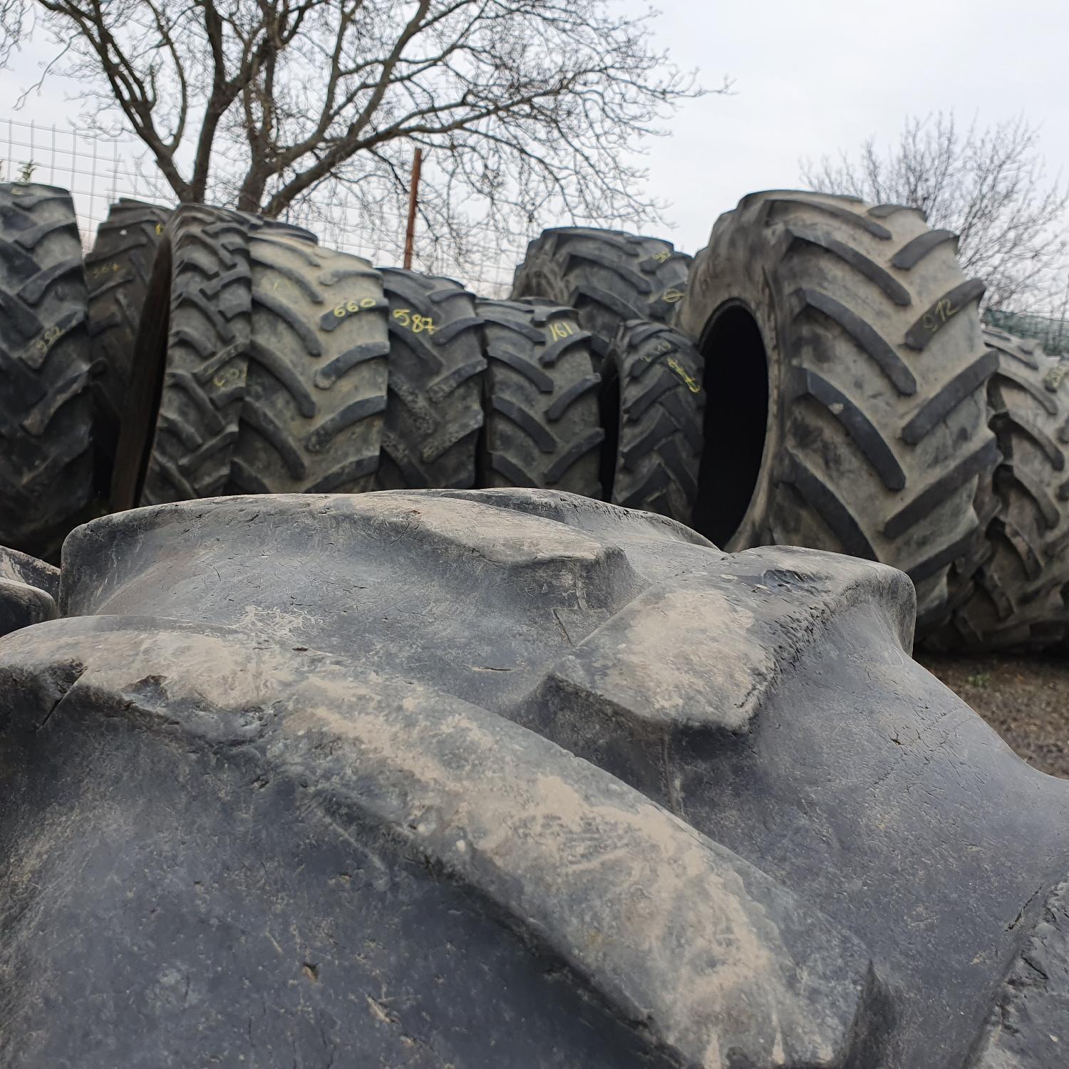  Cauciucuri 375/70R20  Continental