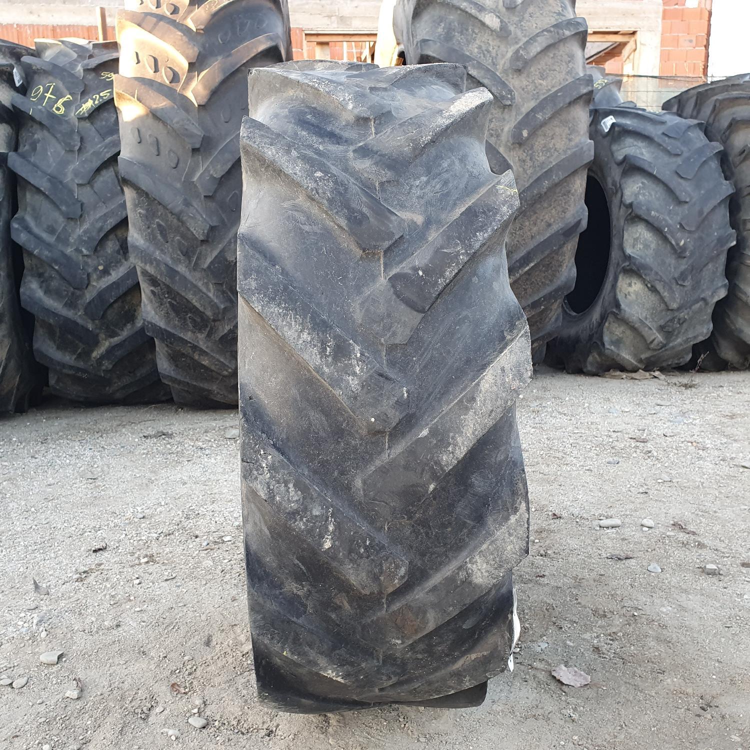  Cauciucuri 10.5/80-18 (10.5R18) Bkt