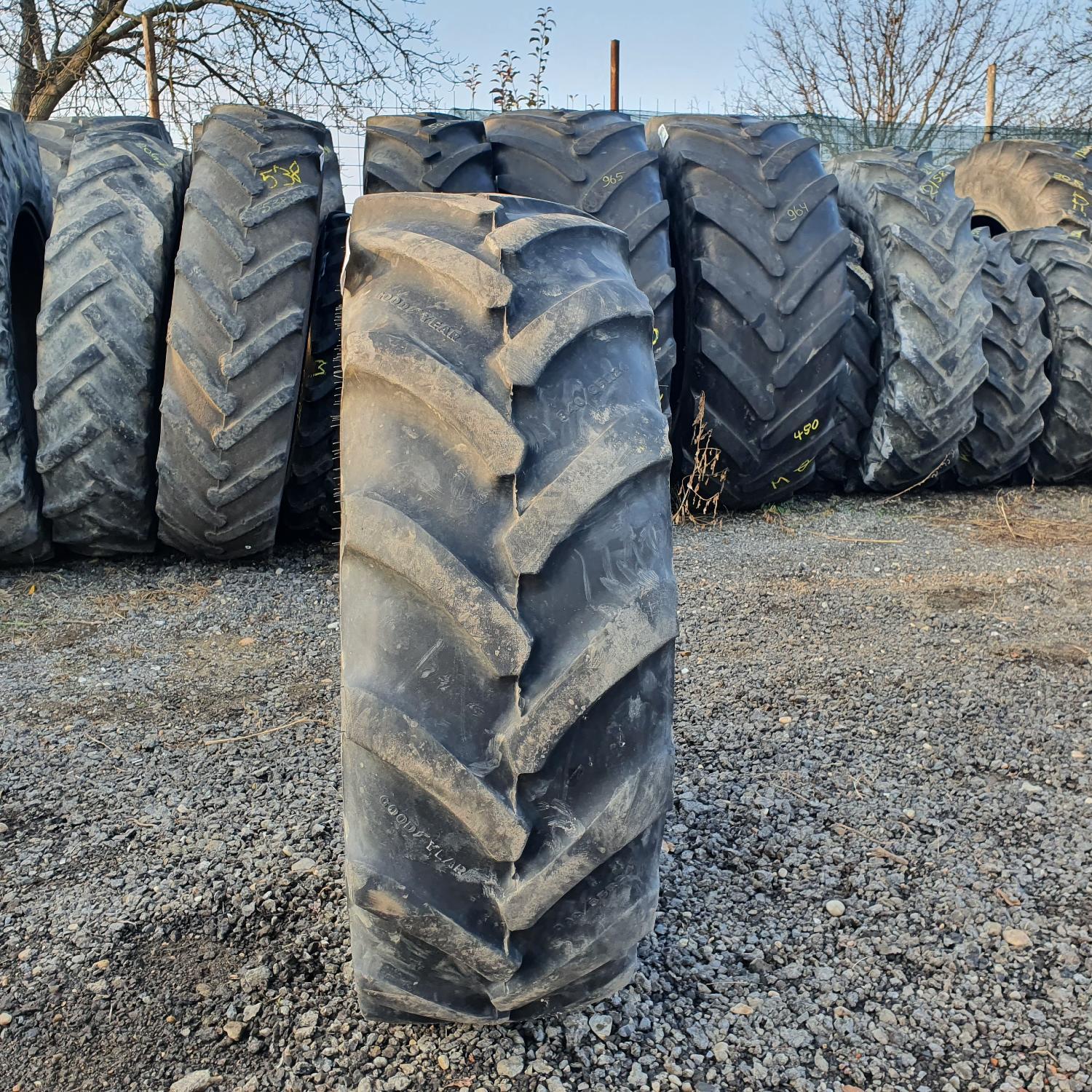  Cauciucuri 340/85R24 (13.6R24) Goodyear