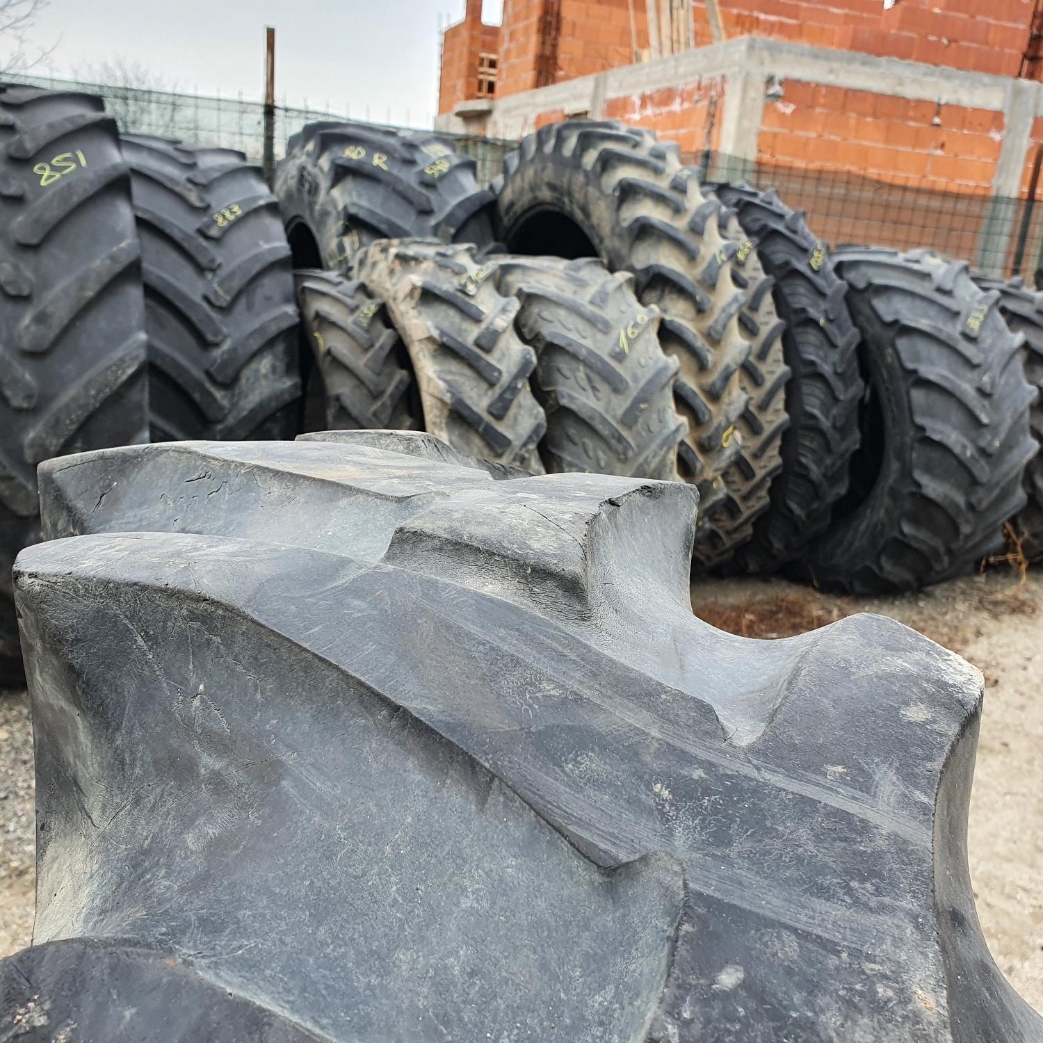 Cauciucuri 12.4-28 (320/85R28) Firestone