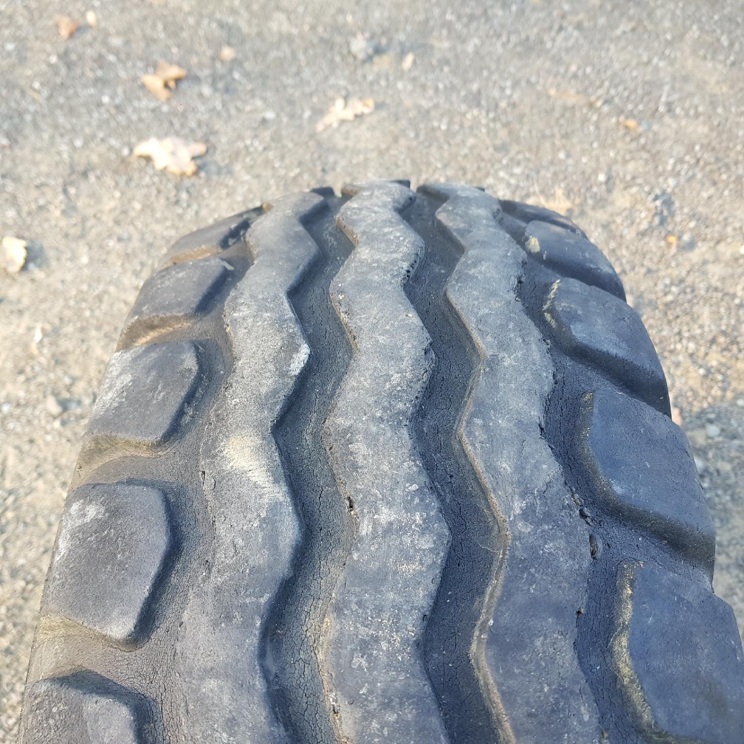  Cauciucuri 10.0/75-15  Goodyear