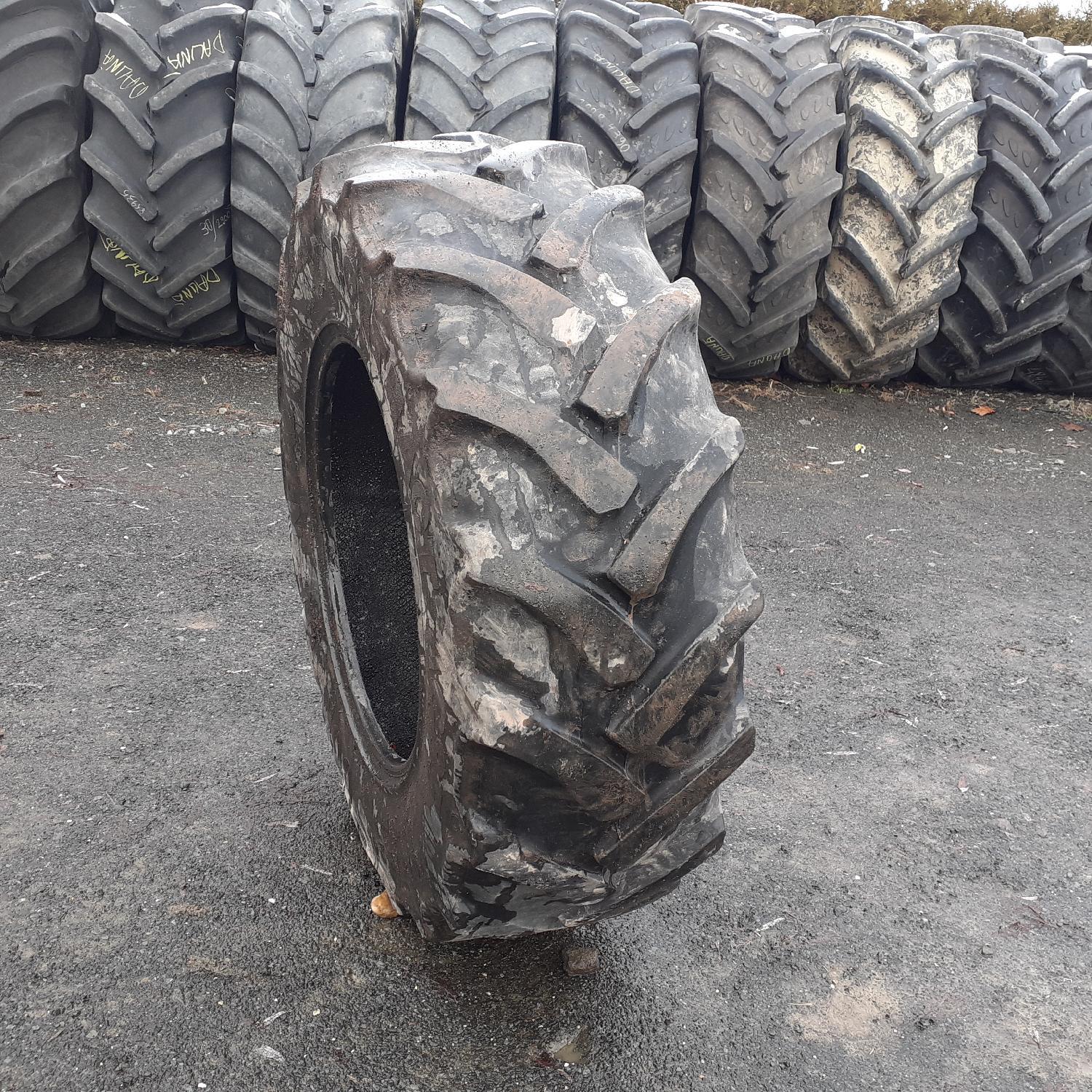  Cauciucuri 340/85R24 (13.6R24) Continental