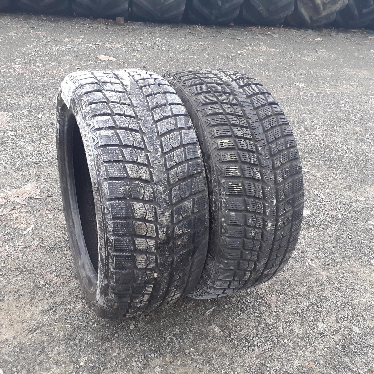  Cauciucuri 245/45R17 Universal