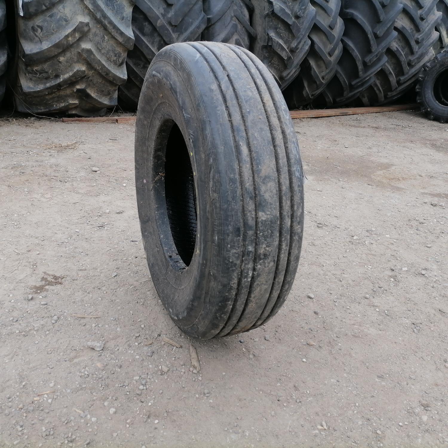  Cauciucuri 30x8.8R15 Bridgestone