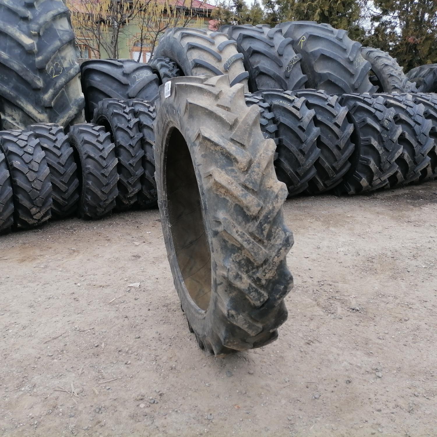  Cauciucuri 9.5-30  Universal