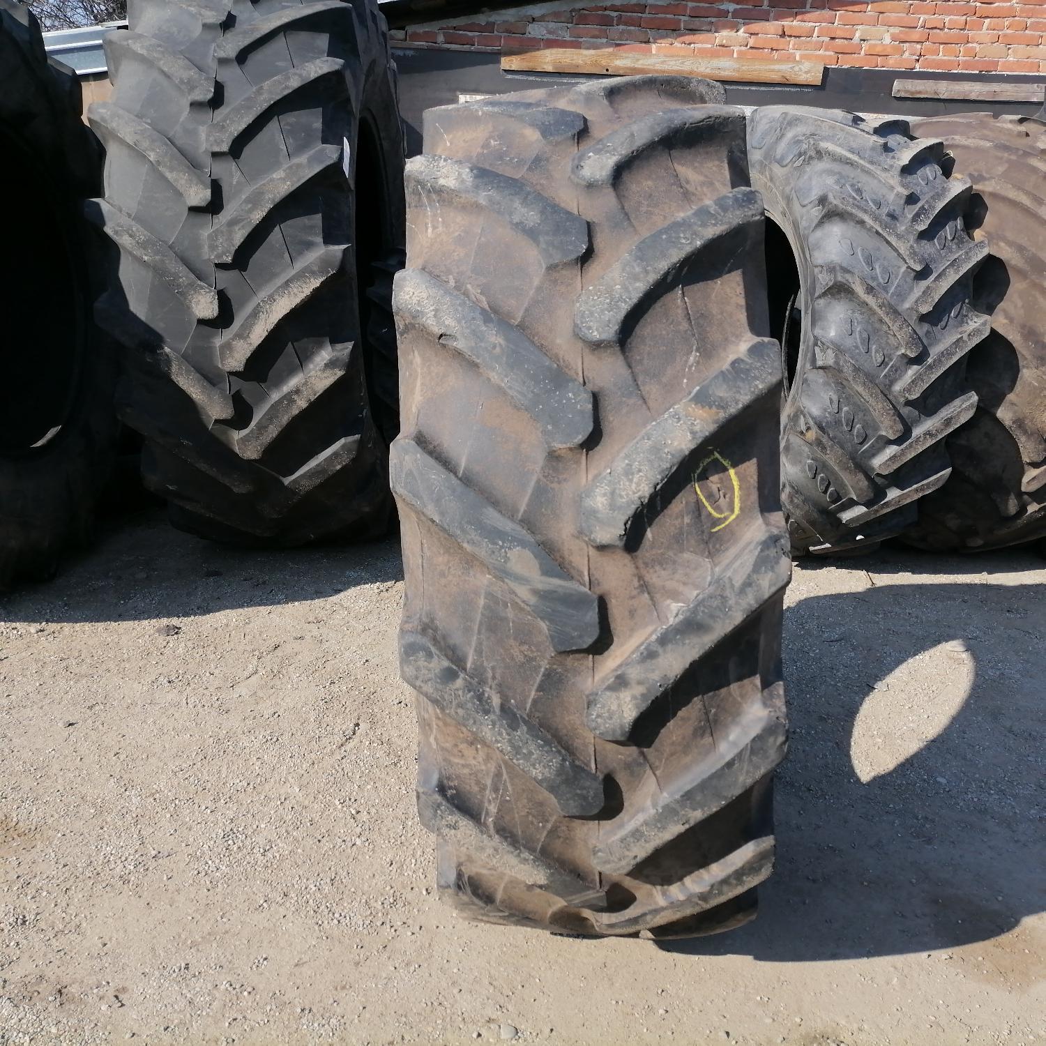  Cauciucuri 480/70R30 Pirelli