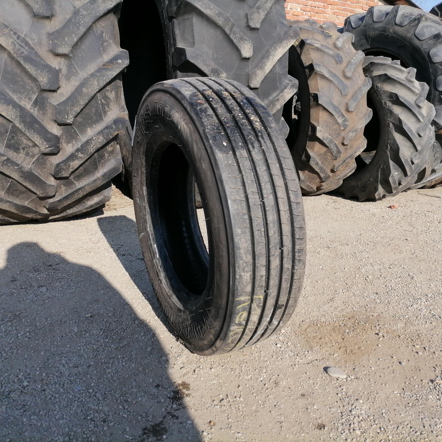  Cauciucuri 215/75R17.5  Firestone
