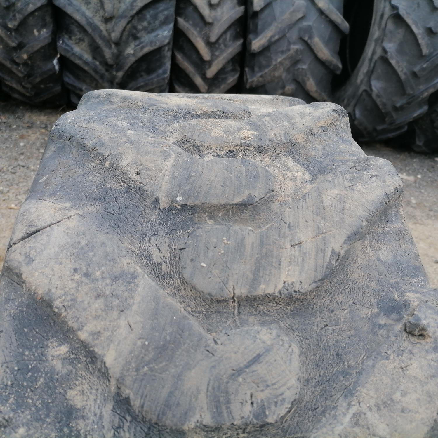  Cauciucuri 340/80-18 Michelin