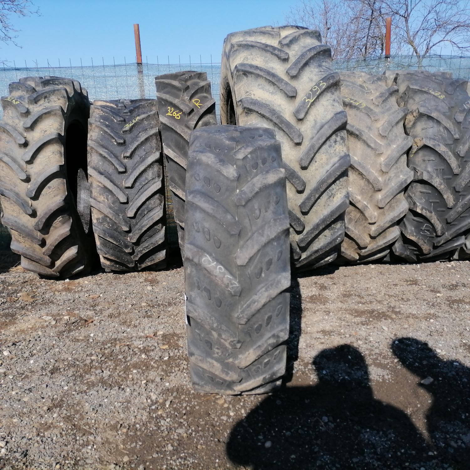  Cauciucuri 340/85R24 Kleber