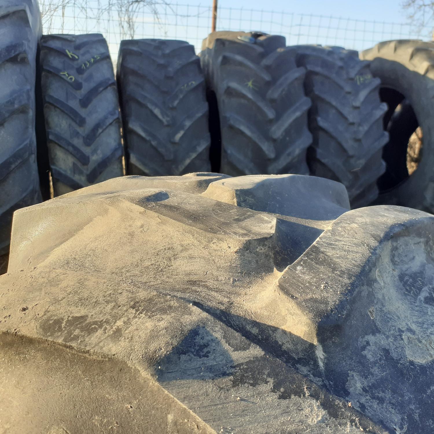  Cauciucuri 440/65R24 Goodyear