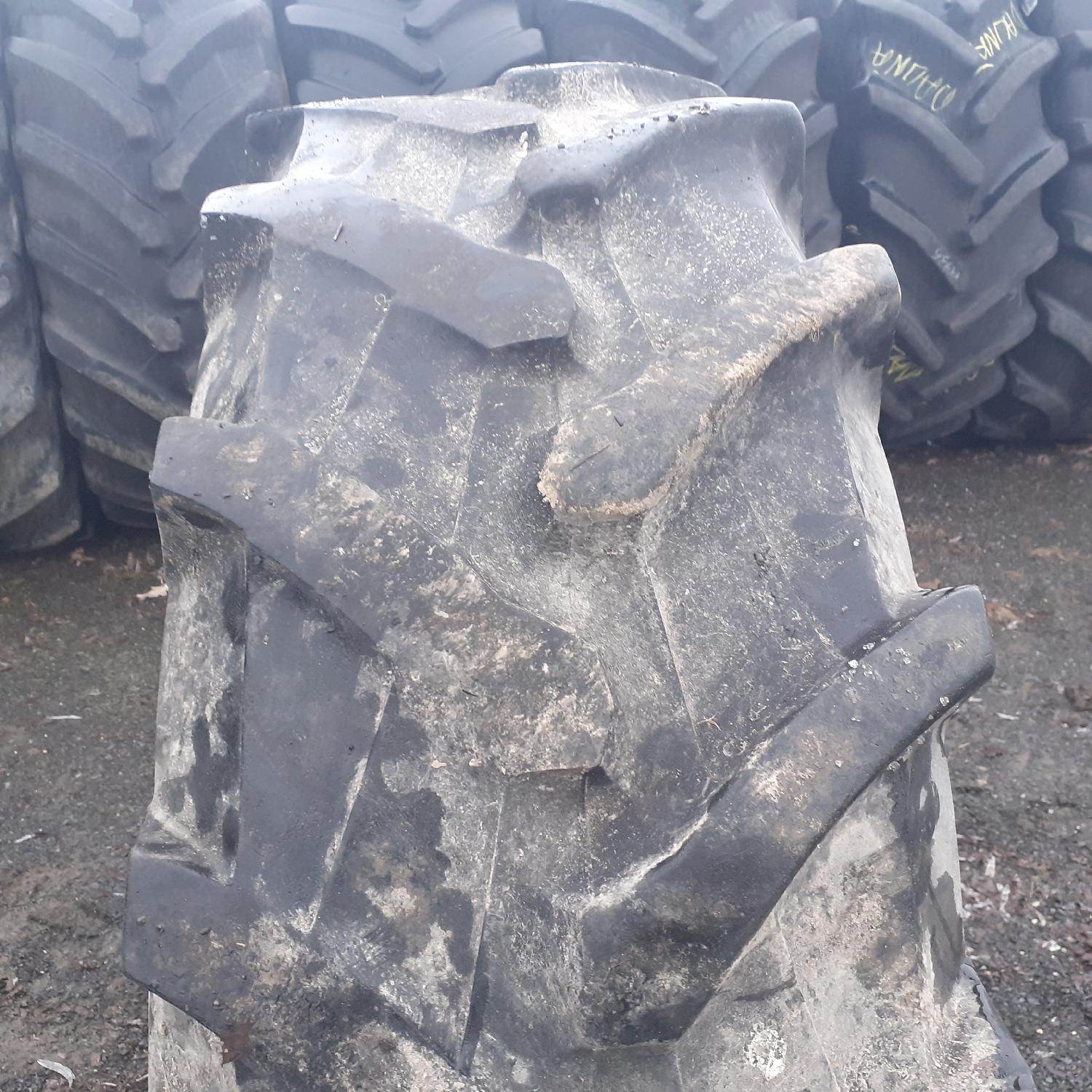  Cauciucuri 340/85R24 (13.6R24) Trelleborg