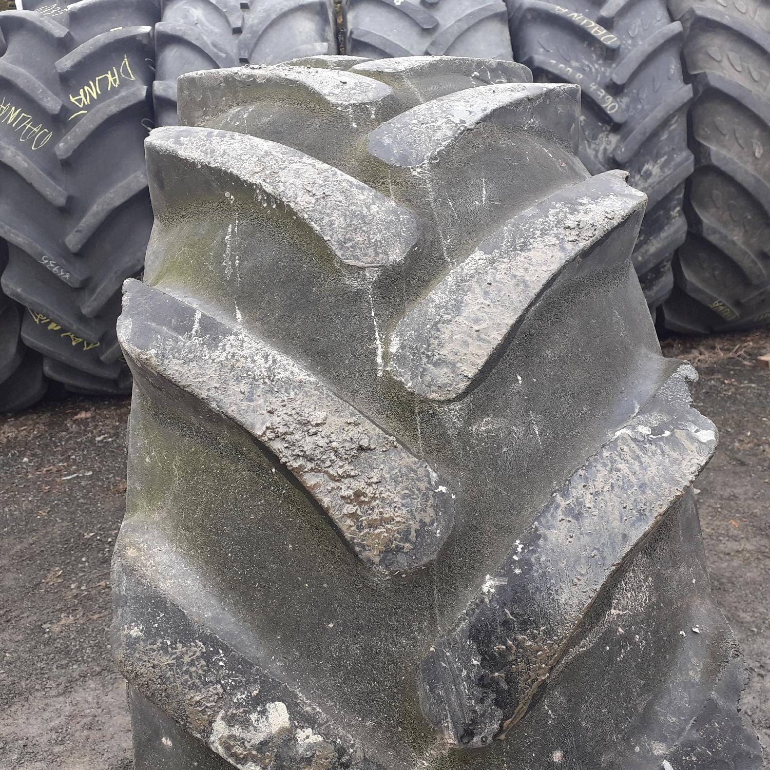  Cauciucuri 14.9-28 (380/85R28) Dunlop