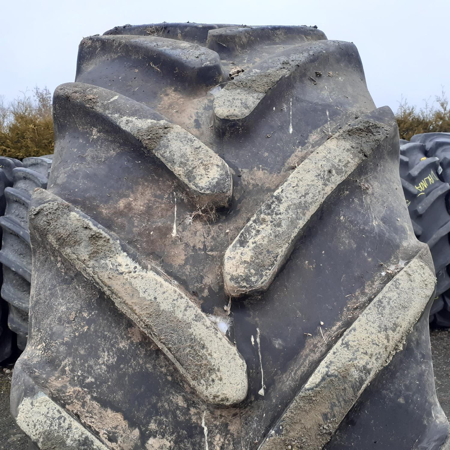  Cauciucuri 650/65R42  Michelin