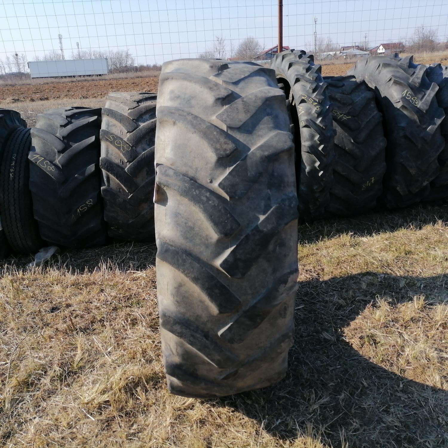  Cauciucuri 340/85R24 (13.6R24) Continental