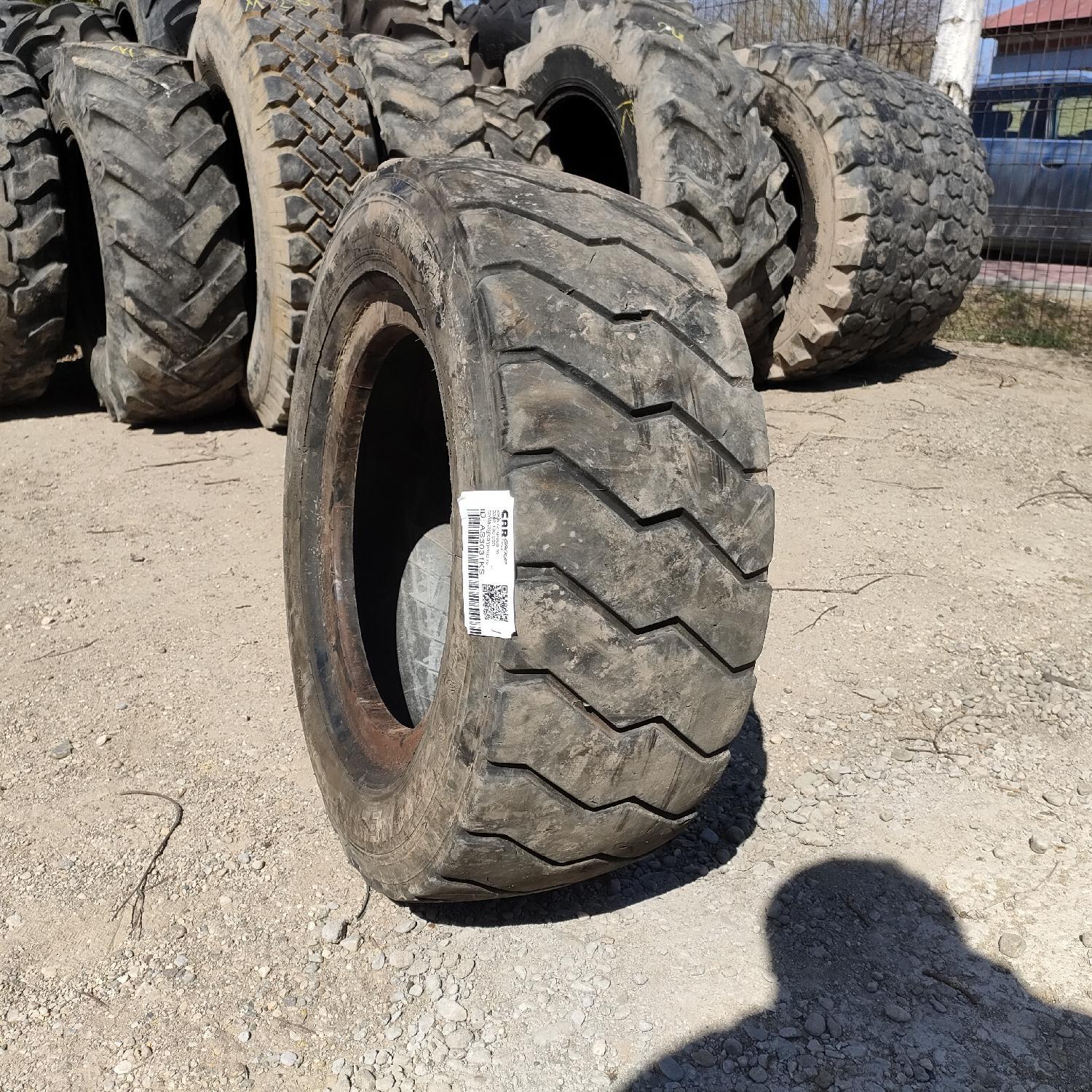  Cauciucuri 250/70R15  Michelin