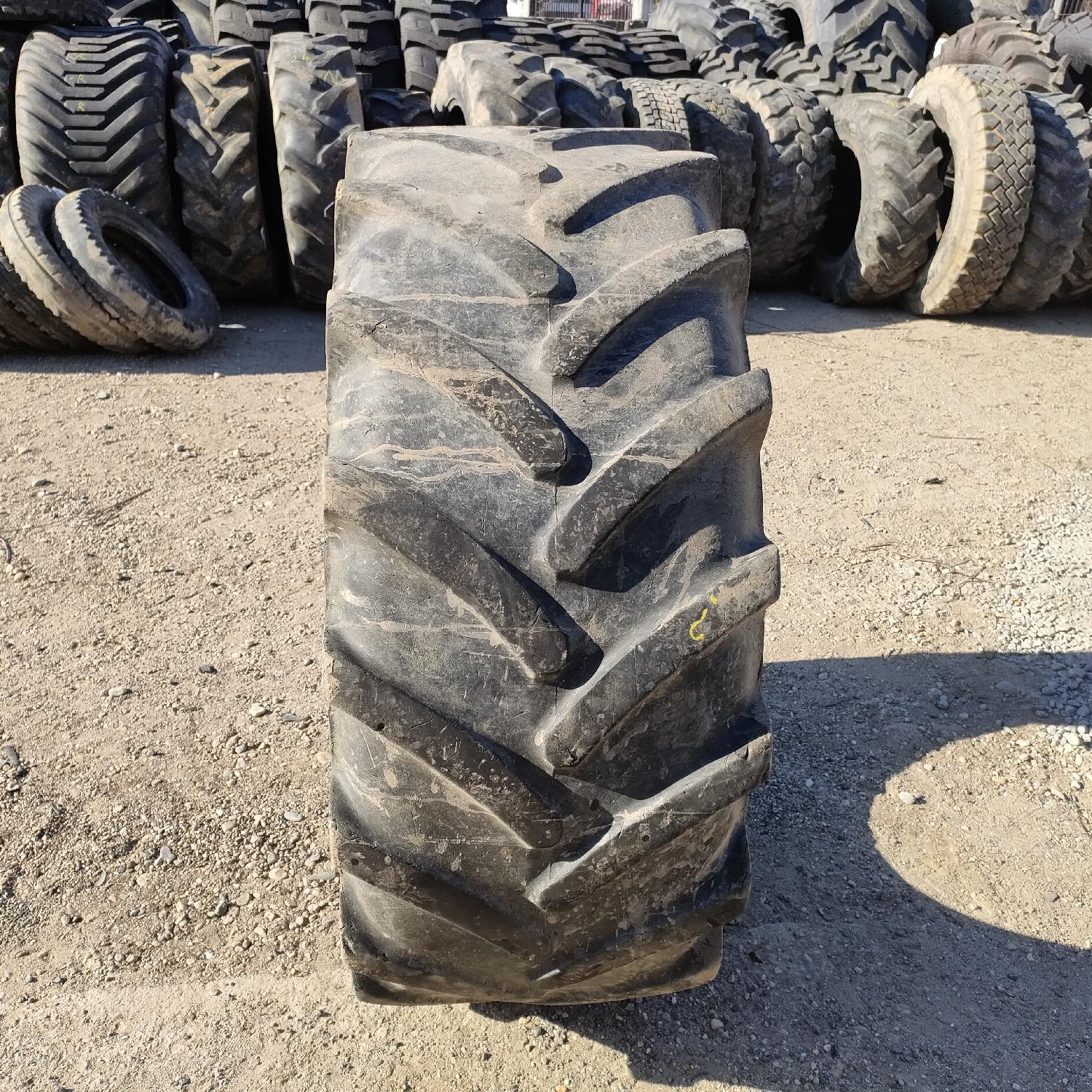  Cauciucuri 440/65R24 Michelin