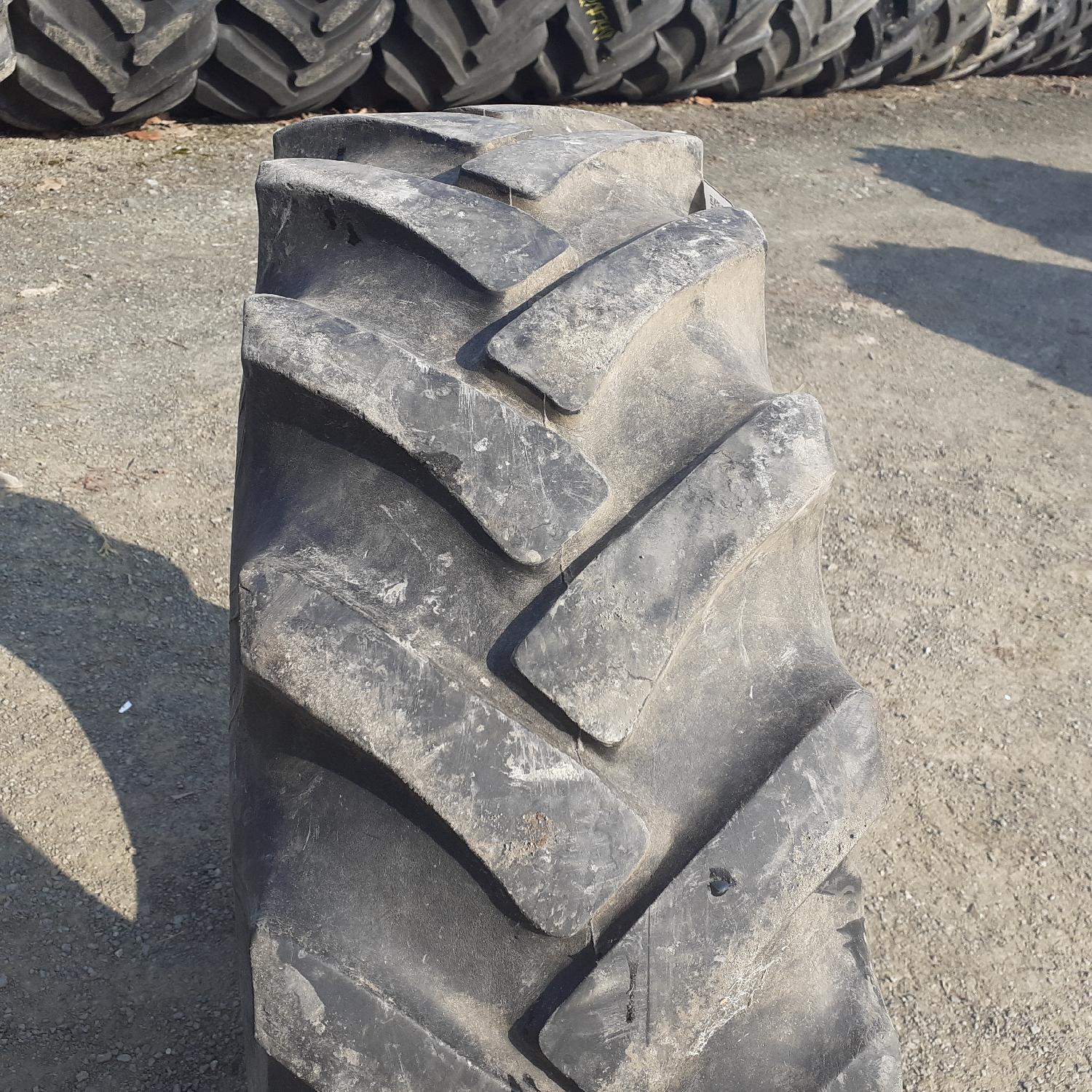  Cauciucuri 10.5-18 (10.5/80R18) Continental