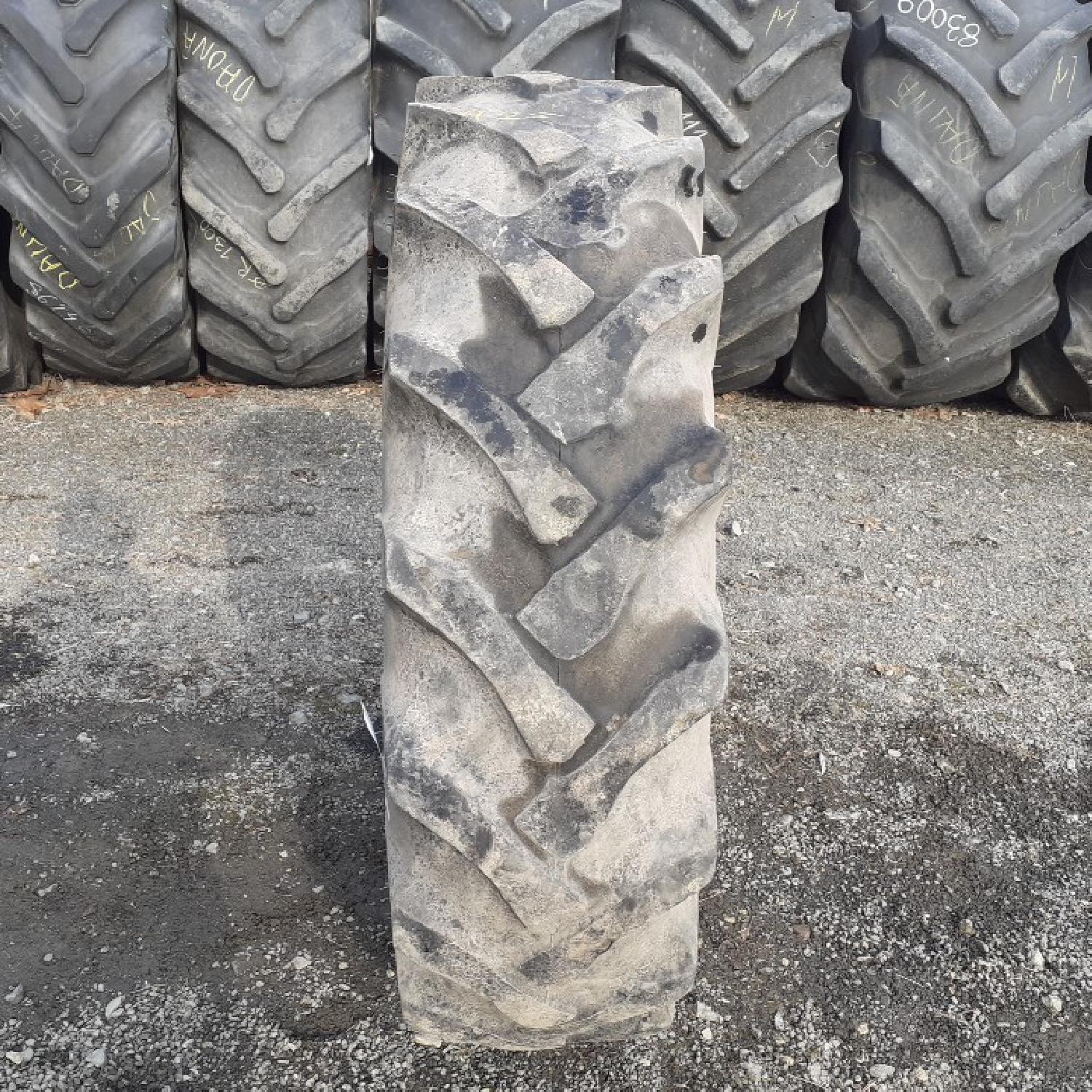  Cauciucuri 12.4R28 (320/85R28) Bkt