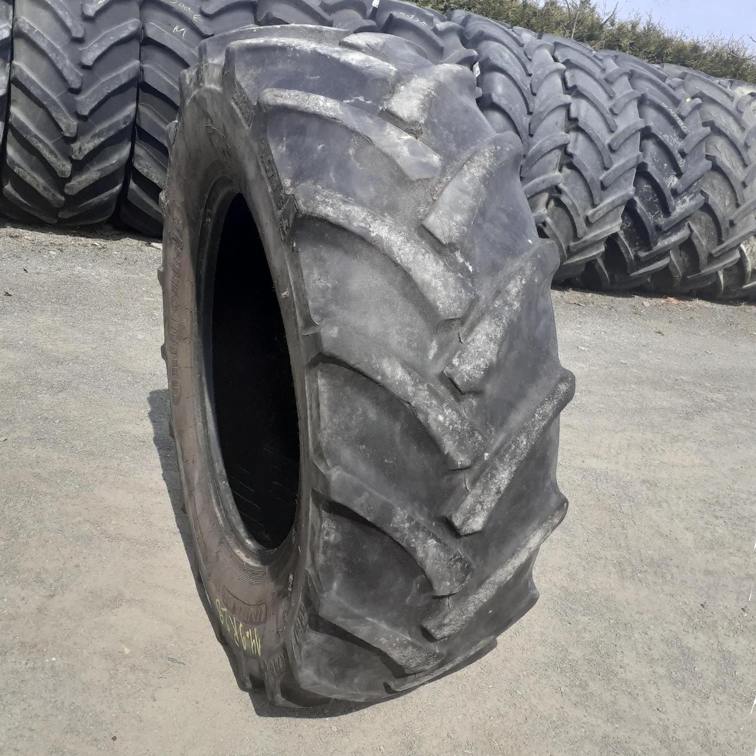  Cauciucuri 440/70R28 Continental